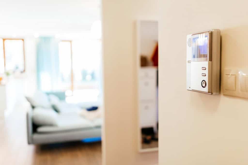 Et si vous installiez un visiophone pour vous sentir plus en sécurité à la maison ?